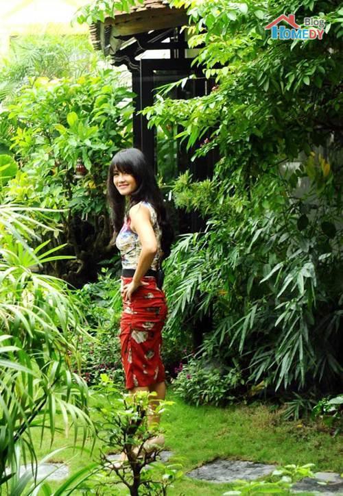 ong nhung trong vuon nha