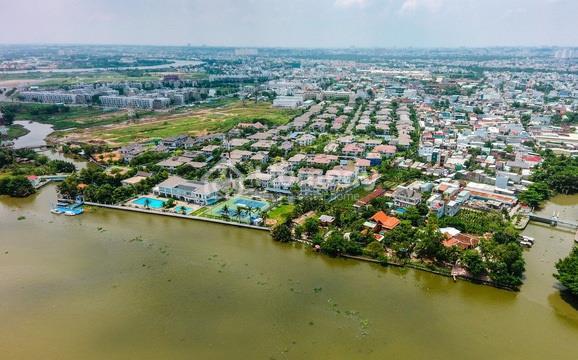 van phuc city