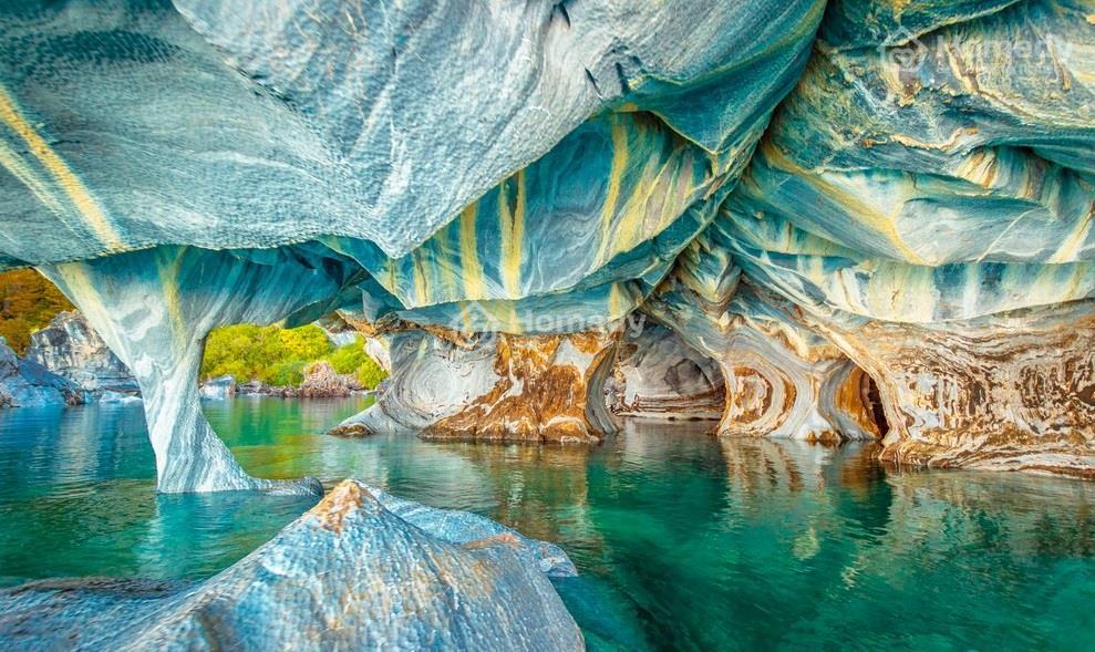 Carrera Lake 