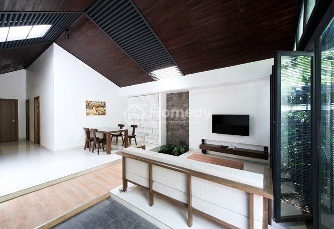 caro house