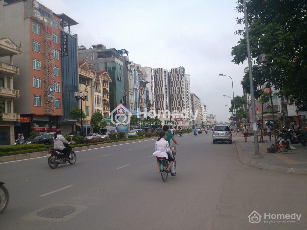 nha-pho-mat-tien