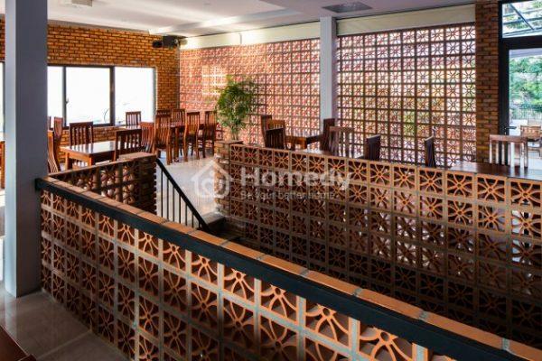 Mẫu lan can ban công xây gạch đẹp 2020