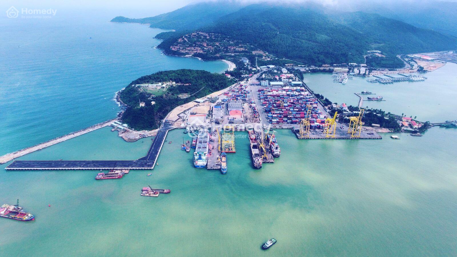 Xây dựng cảng Liên Chiểu