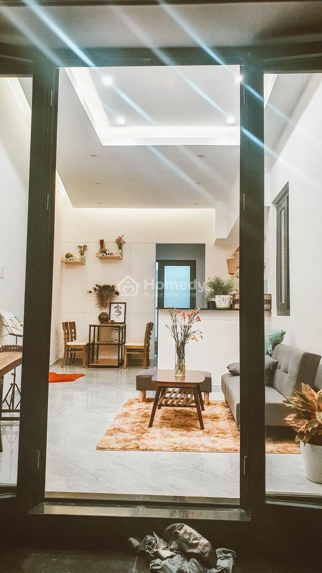 Nhờ biết tính toán, chi tiêu hợp lý không chỉ để dành được tiền mua đất, xây nhà, Luân vẫn có một khoản riêng để dành thời gian gặp gỡ bạn bè, đi du lịch.