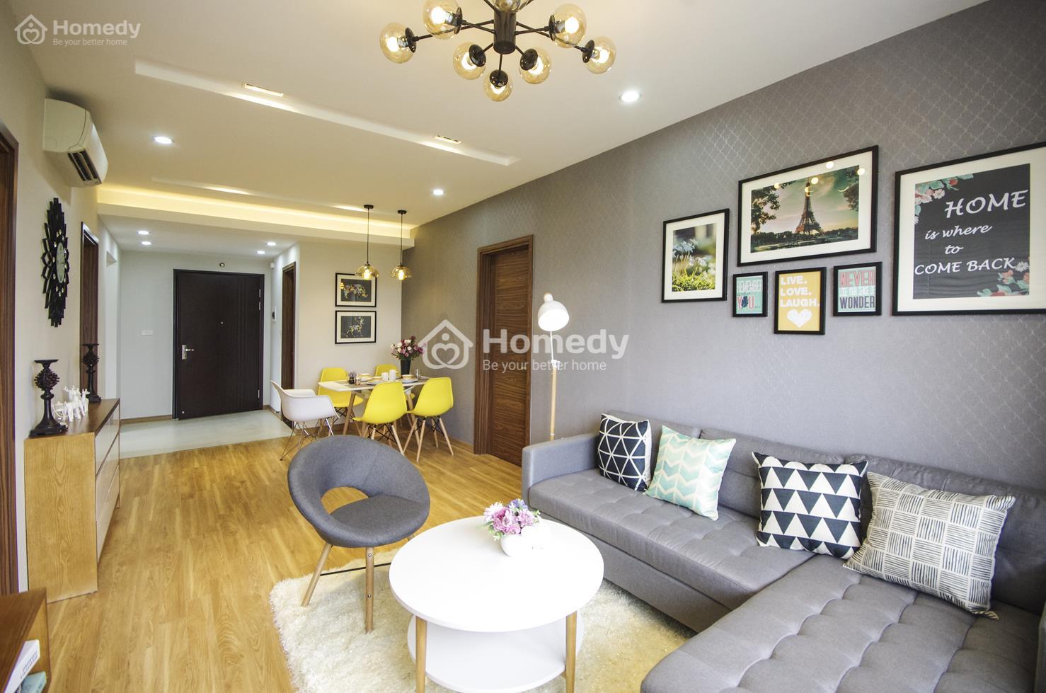 Đa số hoạt động theo hình thức homestay gia đình tự phát và không thông báo với địa phương