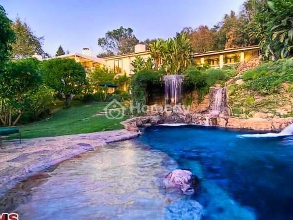 Vẻ đẹp lãng mạn trong căn biệt thự hiện đại đẹp nhất thế giới