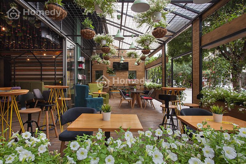 Thiết kế quán cafe sân vườn nhỏ tiết kiệm chi phí