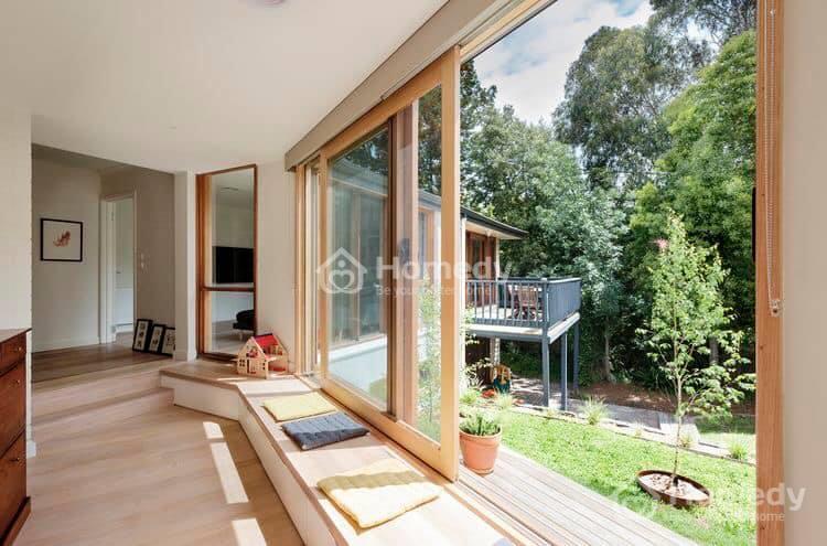 Người mệnh khuyết Hỏa thiết kế nhà đón nắng