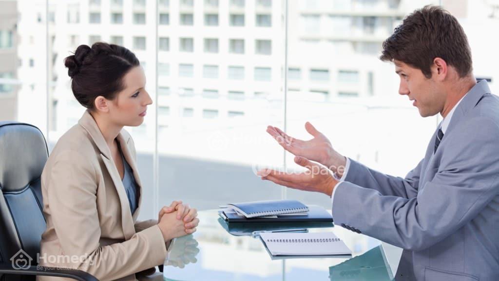 Kiểm soát cảm xúc khi đàm phán khi thuê mặt bằng nhỏ giá rẻ