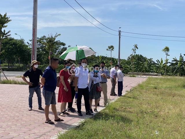 Công thức tạo sốt đất chỉ trong 2 tuần