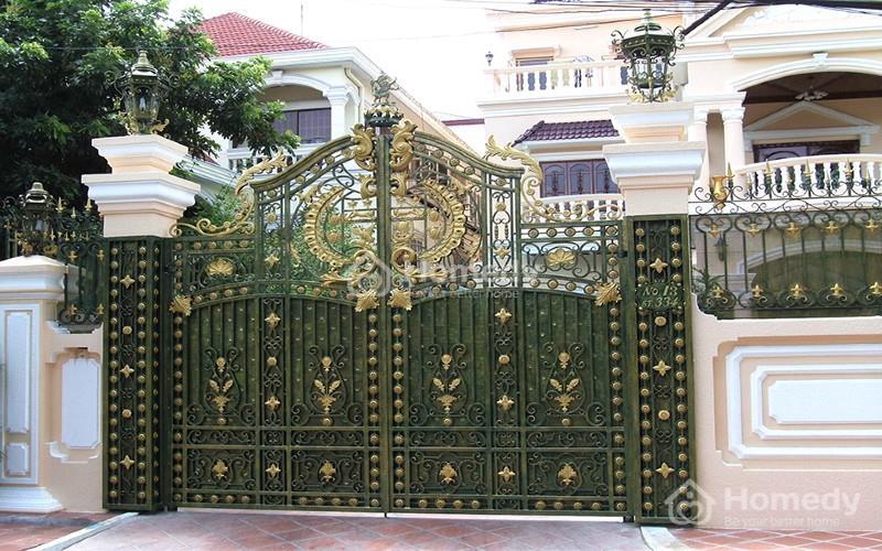 Cổng nhà nên mở ra hay mở vào?