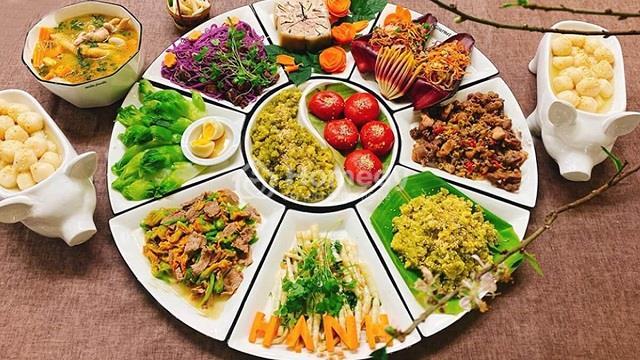 van-khan-ram-thang-7-5