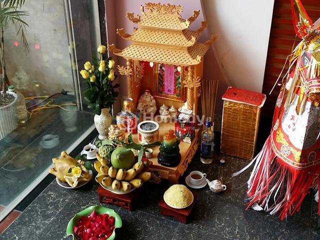 đặt bàn thờ Phật ở phòng trọ