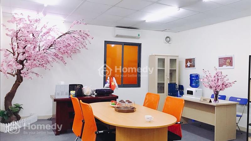 Cho thuê văn phòng 35m2 - 55m2 giá chỉ từ 5.5 triệu/tháng tại ngã 3 Trung Kính, Cầu Giấy, view đẹp - Ảnh 1