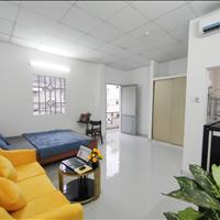 Phòng ban công nội thất đầy đủ đường Xô Viết Nghệ Tĩnh Bình Thạnh, gần đại học Hutech