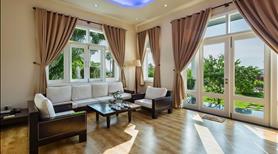 Bán căn sát biển mặt tiền biển 16x25m, diện tích 400m2, nội thất cao cấp, view biển trực diện - Ảnh 5