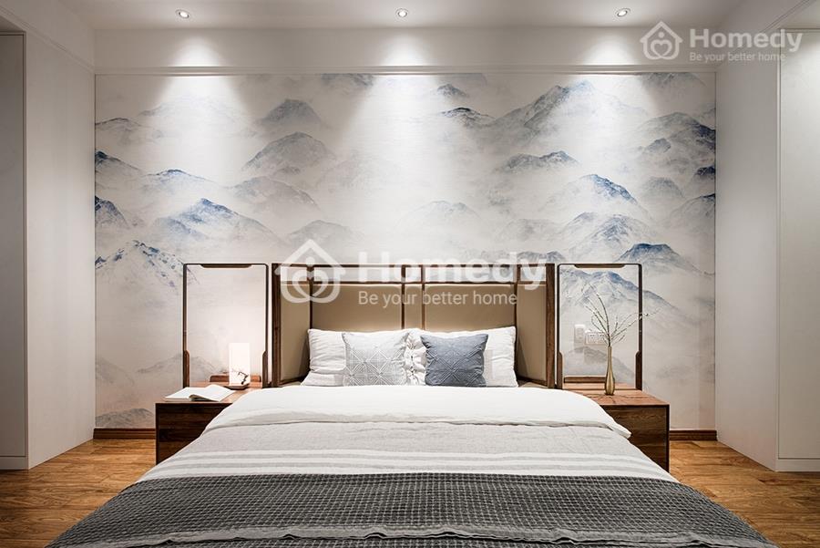 Phòng ngủ Trung Quốc với tranh thủy mặc kích thước lớn