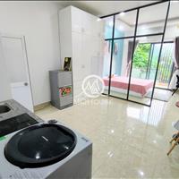 Cho thuê căn hộ ban công rộng Mai Thị Lựu gần cầu Bông, Đa Kao quận 1