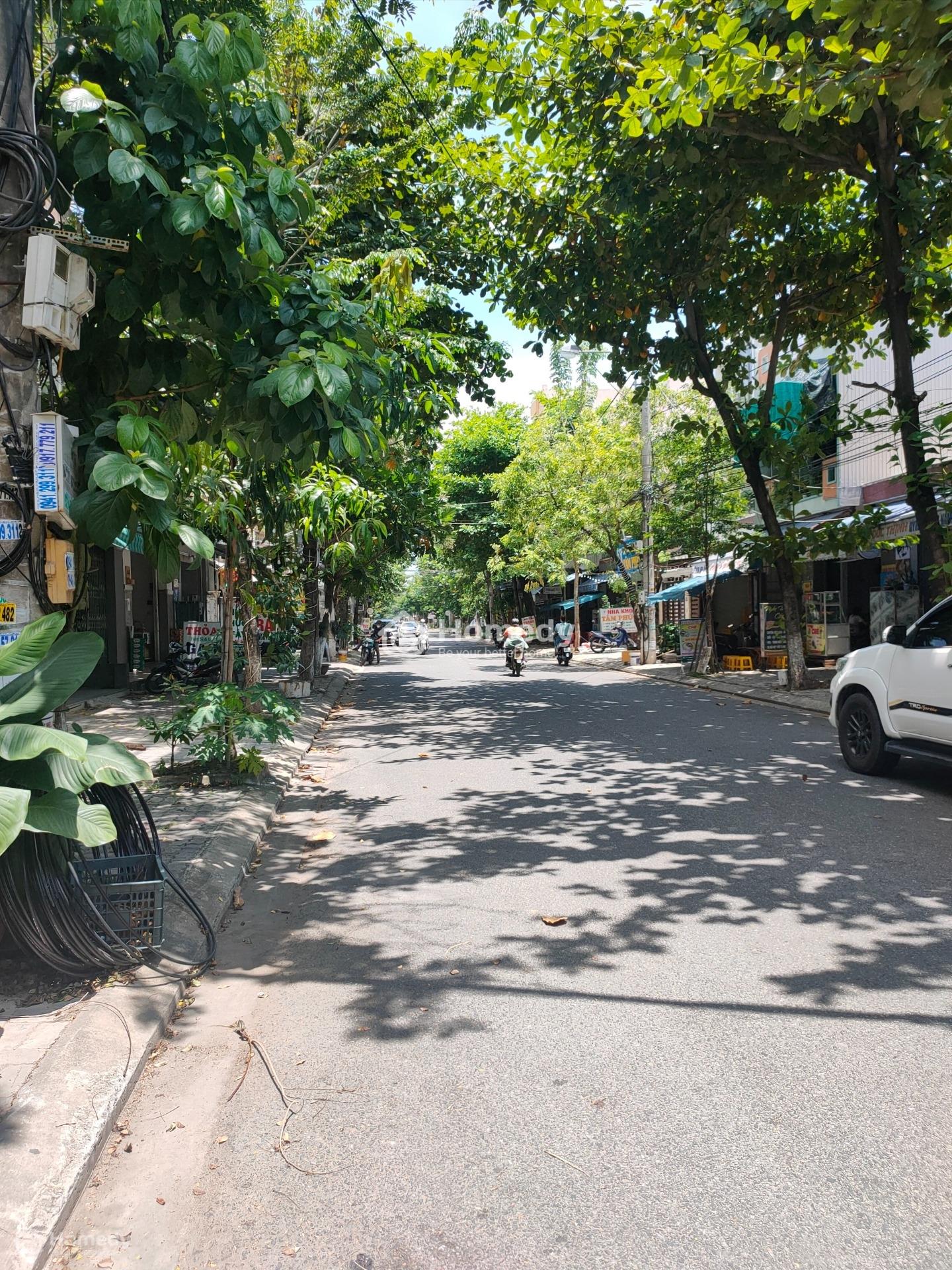 Bán nhà mặt phố đường Nguyễn Phong Sắc - Đà Nẵng giá 6.40 tỷ có thương lượng - Ảnh 2