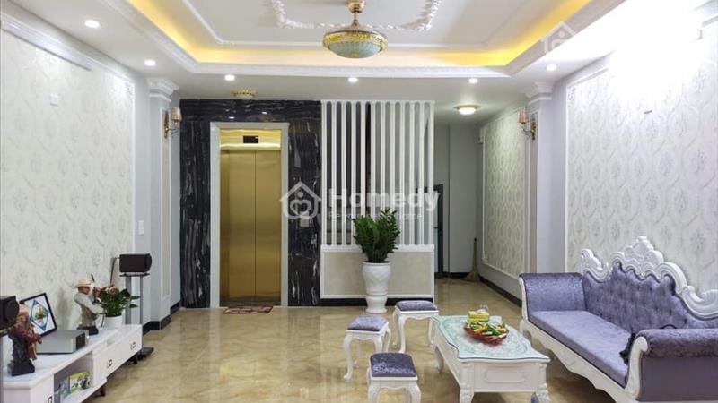 Bán nhà mặt phố Trường Chinh - Kinh doanh sầm uất ô tô vỉa hè - Ảnh 1
