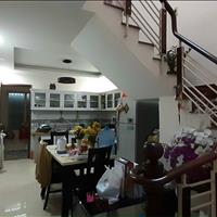 Bán gấp nhà đường Trần Phú, quận 5, 64m2 giá 1,73 tỷ tiện kinh doanh, nhà mới còn đẹp  