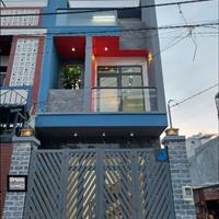 Nhà mới 1 trệt, 2 lầu 3 phòng ngủ nội thất cao cấp 80m2, 720tr sổ riêng, Nguyễn Văn Bứa