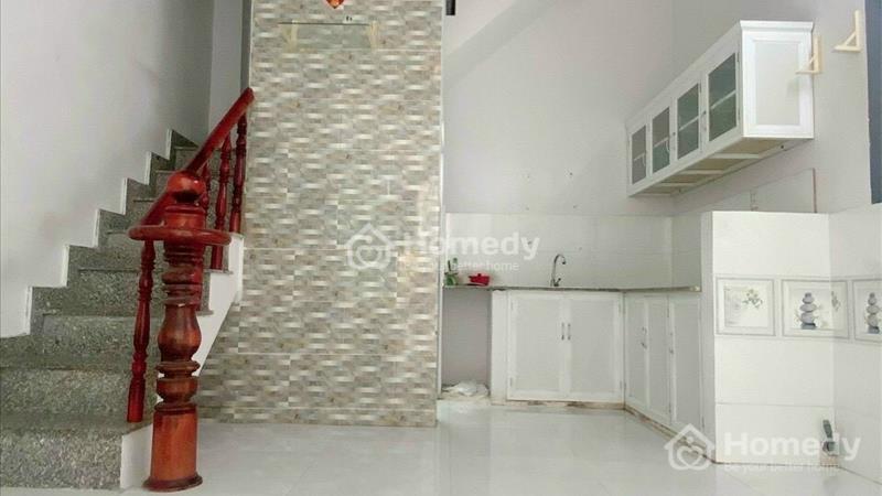 Chủ dí nợ bán gấp nhà Âu Dương Lân 59m2 680 triệu hẻm to - Ảnh 1