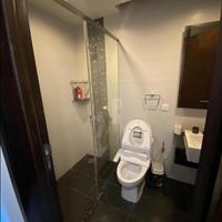 Thuê ngay căn chung cư Hoàng Thành Tower, 2 phòng ngủ, 108 m2 , giá 30 triệu/tháng
