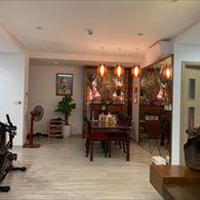 Cần cho thuê căn hộ chung cư One 18 Ngọc Lâm, 2 phòng ngủ, 80 m2 , giá 11 triệu/tháng
