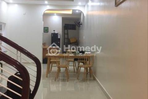 Cho thuê gấp nhà sổ hồng riêng tại Đường Nguyễn Văn Linh, 35 m2, sẵn nội thất, giá 7 tr/tháng