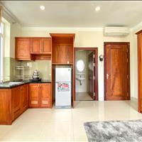 Căn hộ full nội thất Trần Quang Diệu Quận 3, gần ngay nhà thờ Ba Chuông, ban công cực mát 38m2