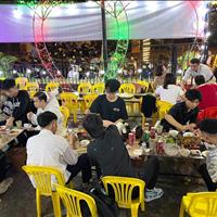 Sang nhượng Quán Bia Tây Nam Linh Đàm 250m2, giá 450 triệu, mặt tiền 12m, 3 tầng, chứa 200 khách