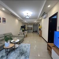 Cho thuê căn hộ cao cấp Siêu Hot 3 phòng ngủ 136m2 tại Royal City 