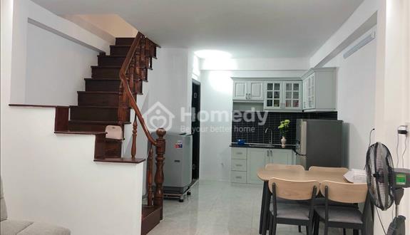 Ly dị chia tài sản bán gấp nhà Sư Vạn Hạnh Quận 10, 65m2 giá 1,37 tỷ SHR cạnh Vạn Hạnh Mall - Ảnh 1
