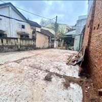 Chào bán lô đất đẹp , vị trí gần đường chính , 61m2 giá dươi 2tỉ , phù hợp vừa ở vừa KD