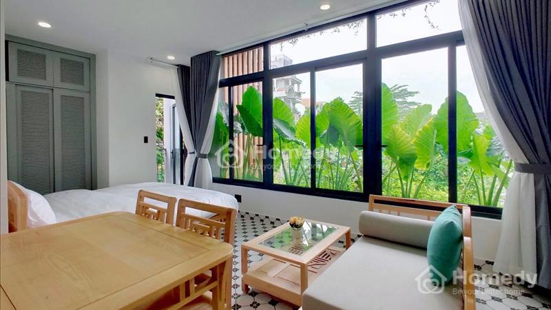 Hoàng hôn bên khung cửa trong không gian Á Đông - Ảnh 1
