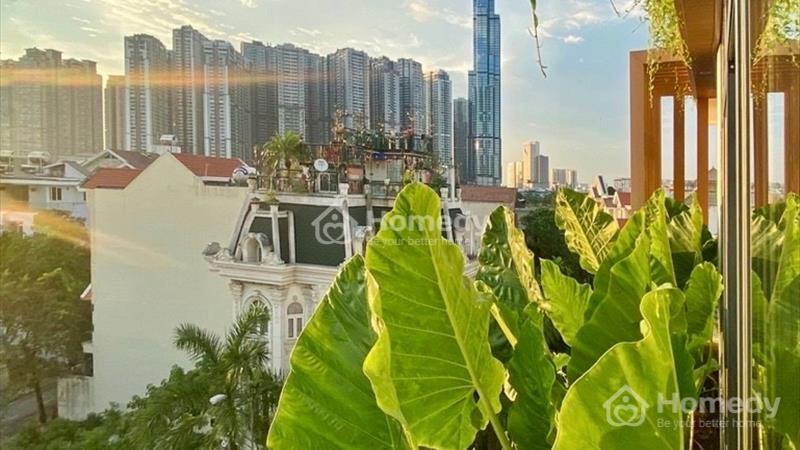 Hoàng hôn bên khung cửa trong không gian Á Đông - Ảnh 9