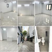 Phòng mới rộng 30m2 khu VIP đường Út Tịch Tân Bình chỉ 4 triệu.
