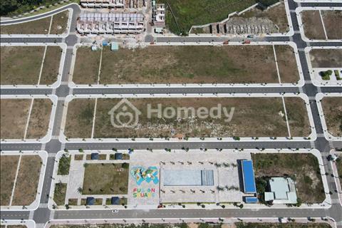 Chính chủ cắt lỗ nền NV08.37 đối diện trung tâm thương mại & công viên trung tâm