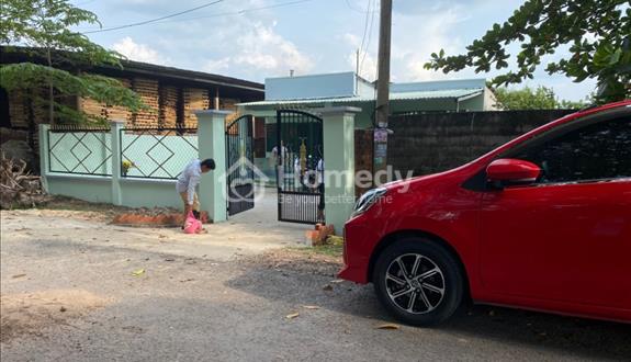 Cần bán gấp căn nhà ngang 9m dài 25m mặt tiền đường nhựa, full thổ cư sổ riêng tại Củ Chi - Ảnh 1