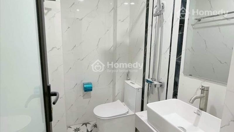 Chính chủ bán  căn hộ mini siêu thoáng tầng 6 tk 2 ngủ  ở ngay, mới 100%, ô tô đỗ - Ảnh 1