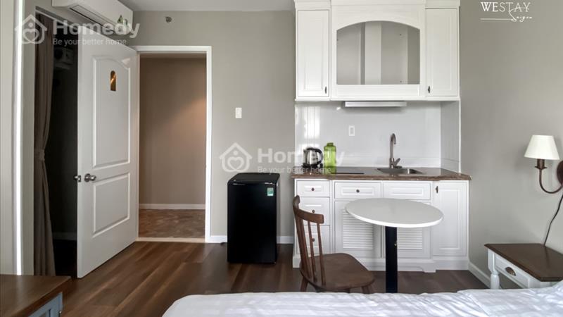 Hoa mộc lan giữa trời tháng năm - Ảnh 18