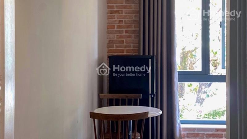 Hoa mộc lan giữa trời tháng năm - Ảnh 17