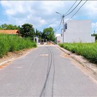 Kẹt tiền bán lô đất 100M2 đẹp ngay xã tân quý tây, Bình Chánh, vị trí đẹp, SHR