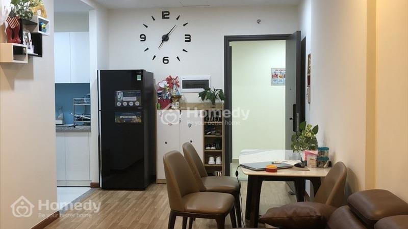 Đang sẵn trống căn hộ 2PN 2WC trang bị full nội thất view Quận 1 thoáng mát chỉ 10,5tr/tháng - Ảnh 1