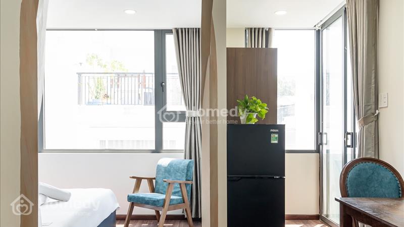 Ban công thoáng đường Trần Hưng Đạo, thang máy, có dọn phòng - Ảnh 3