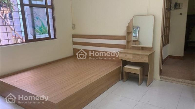 Cho thuê nhà đầy đủ nội thất tại ngõ 189 Hoàng Hoa Thám, Quận Ba Đình. - Ảnh 1