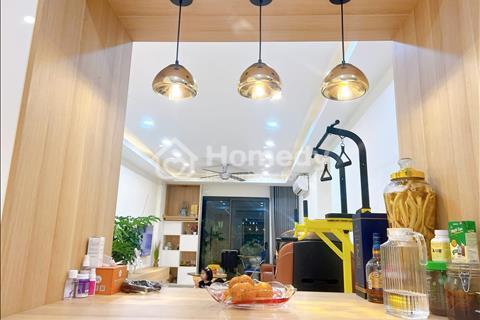 Bán căn hộ 3PN, 2WC 105m2 Handiresco Lê Văn Lương, Thanh Xuân, full nội thất, tầng trung, slot ô tô