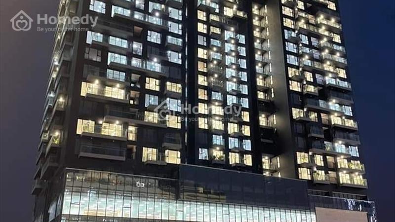 Cho thuê căn hộ 3PN DT 140m2 DA 93 Láng Hạ Green Diamond, đồ gồm bếp, điều hoà, giường, tủ giá 20tr - Ảnh 1