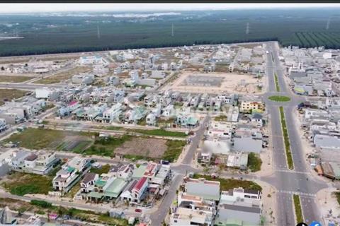 Cần bán gấp nền đất Khu tái định cư Lộc An - Bình Sơn, 81 m2, mặt tiền 15m , thỏa thuận